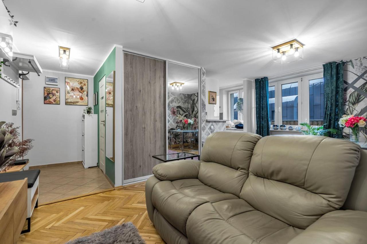 2-bedroom - Balcony, View, Location - By Rentujemy * Warszawa