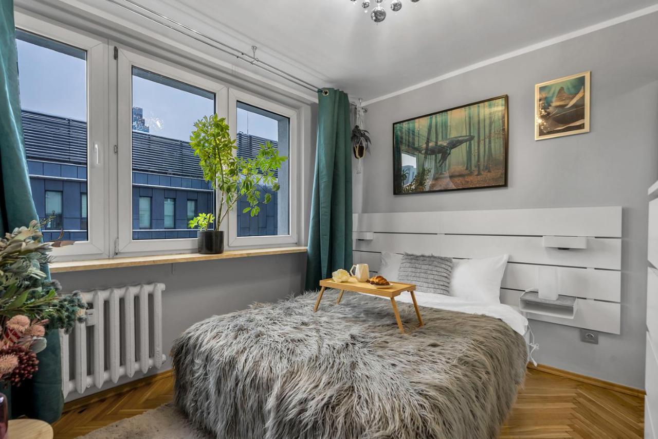 2-bedroom - Balcony, View, Location - By Rentujemy Leilighet Warszawa
